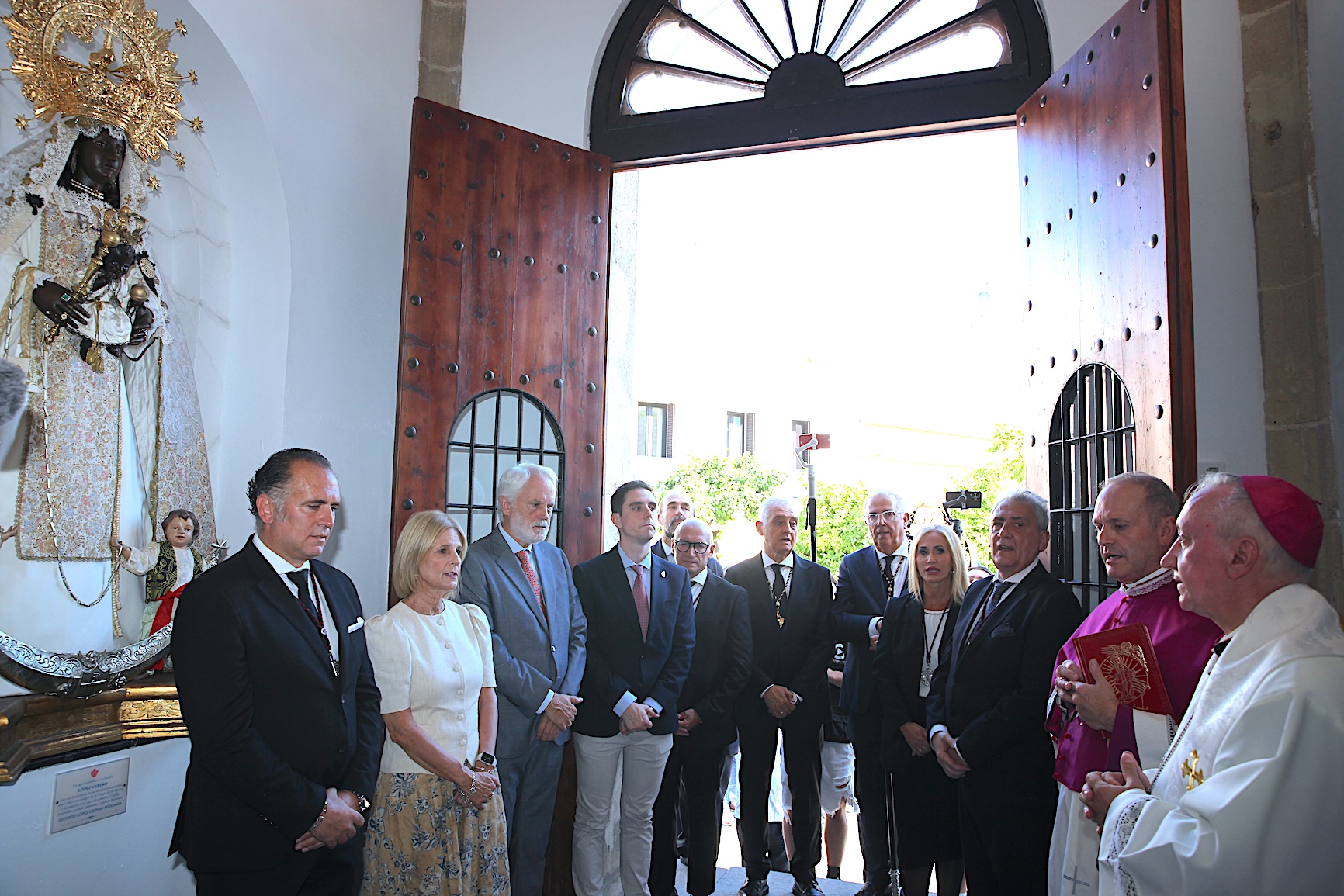 La apertura de la capilla del Arroyo: un nuevo 'servicio' para los viajeros de Jerez