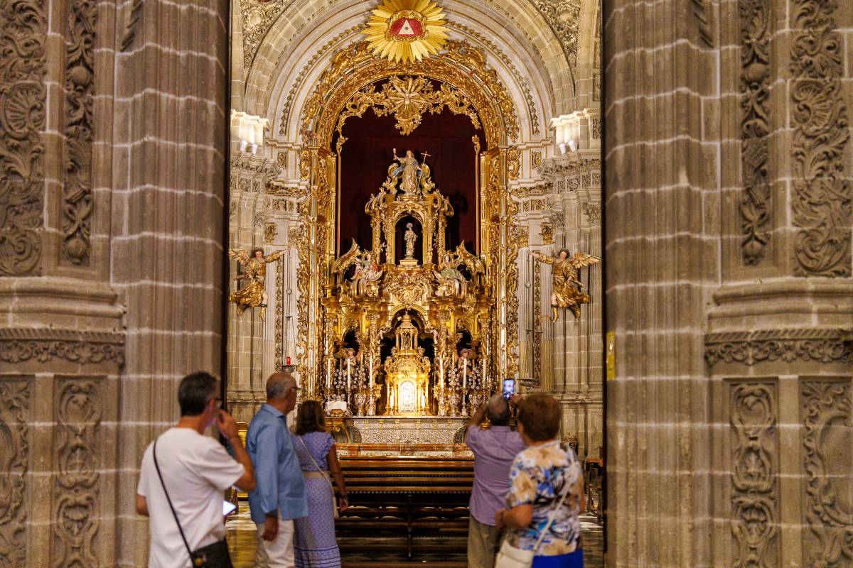 Nueva iluminación artística  Iglesia de San Miguel Jerez 
