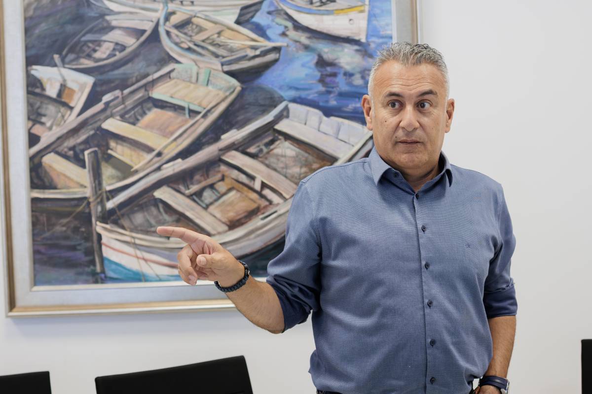 JENARO ORTA PEREZ ALCALDE ISLA CRISTINA - MANU GARCÍA JENARO ORTA PEREZ ALCALDE ISLA CRISTINA