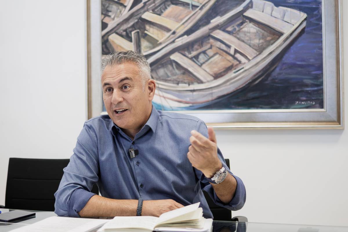 JENARO ORTA PEREZ ALCALDE ISLA CRISTINA - MANU GARCÍA JENARO ORTA PEREZ ALCALDE ISLA CRISTINA
