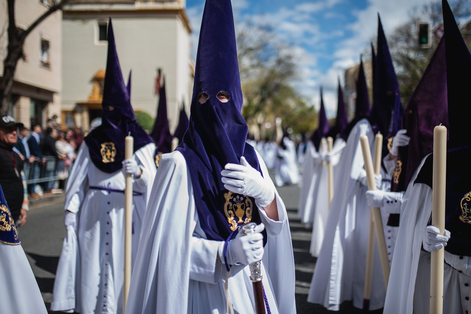 Las primeras horas del Martes Santo de Sevilla. - MAURI BUHIGAS