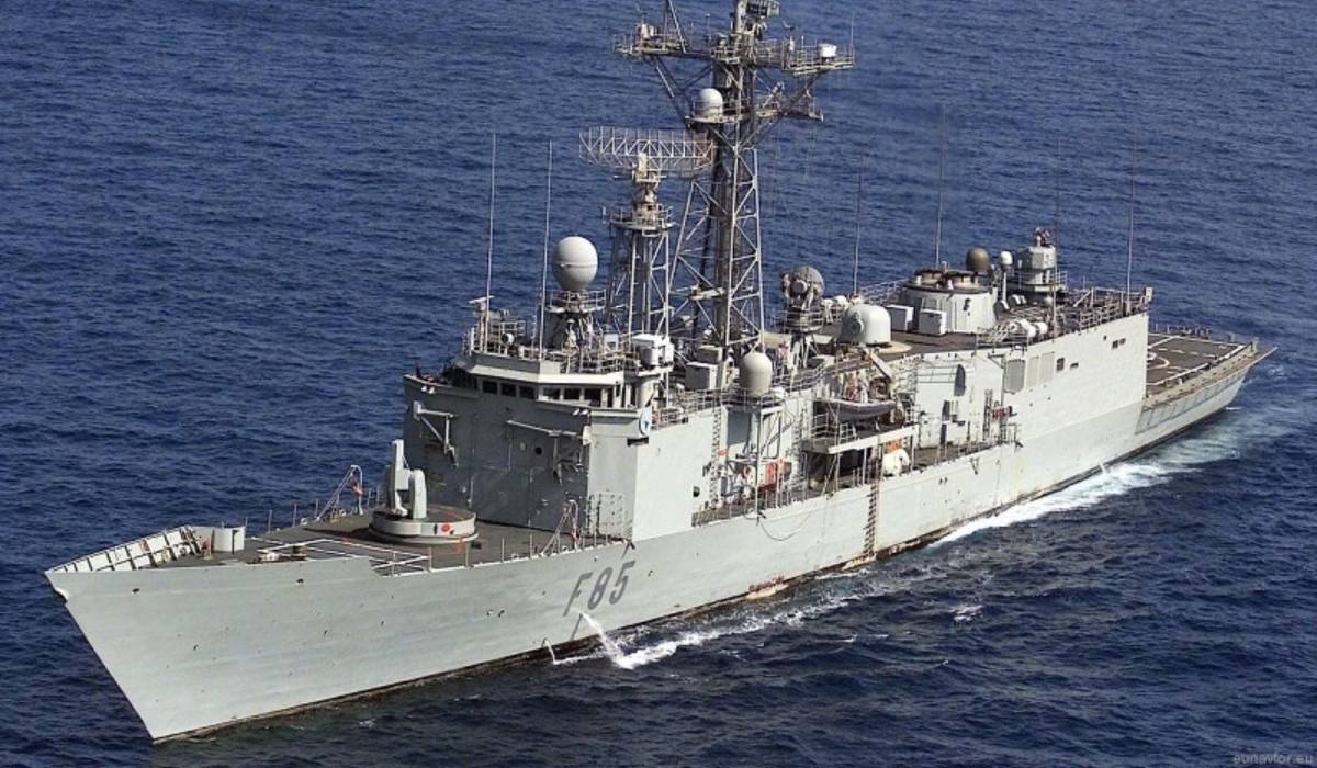 El Ministerio de Defensa despliega por el Golfo de Cádiz y el Mediterráneo dos fragatas justo tras conocerse la amenaza rusa