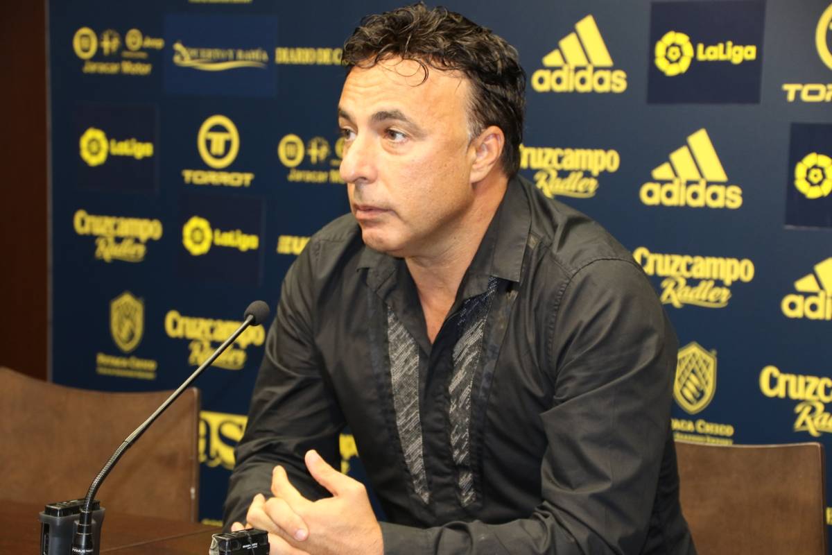 El exconsejero del Cádiz CF y expresidente del Granada Quique Pina, condenado a prisión por defraudar 2,8 millones del IRPF
