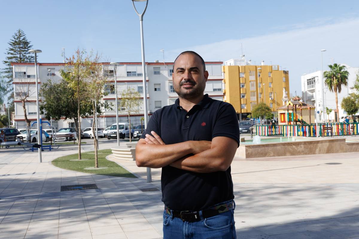 Diego Campos: pte federación vecinal de Sanlúcar Comercio , plaza , Sanlúcar de Barrameda 