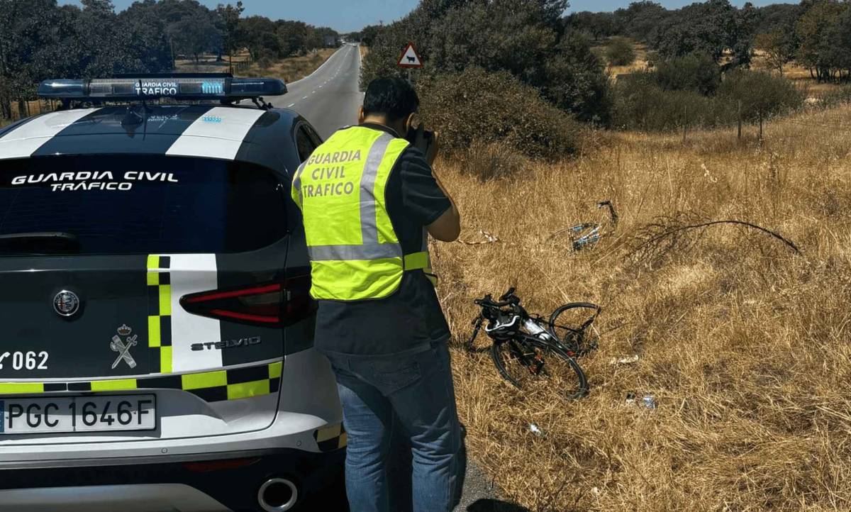 Fin a más de dos semanas de fuga tras el atropello grave a un ciclista en Los Palacios: así han dado con el conductor