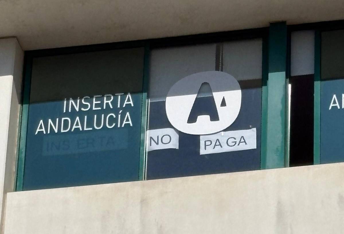 Impagos de nóminas en Inserta Andalucía, una ONG que trabaja con personas en riesgo de exclusión: "Me cuesta dinero ir a trabajar"
