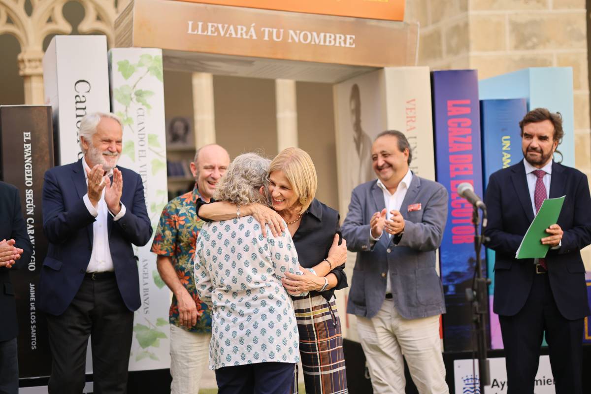Jerez rinde homenaje a Caballero Bonald en la Feria del Libro: Juan del Val y Rubén Amón, entre las primeras voces