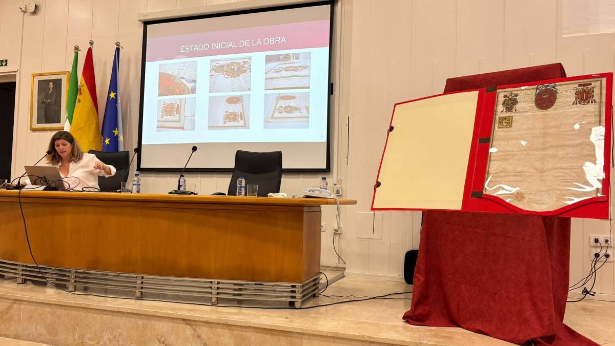 La Hermandad de La Palma recupera una Bula Papal de 1775 tras su restauración en el Archivo Histórico de Cádiz