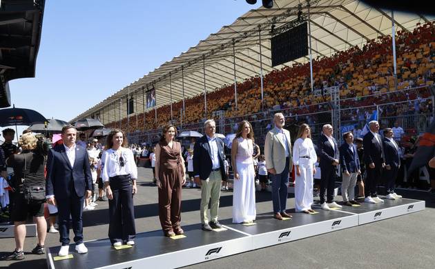 Los reyes, en el pasado Gran premio de España de Fórmula 1 en Madrid. - CASA REAL