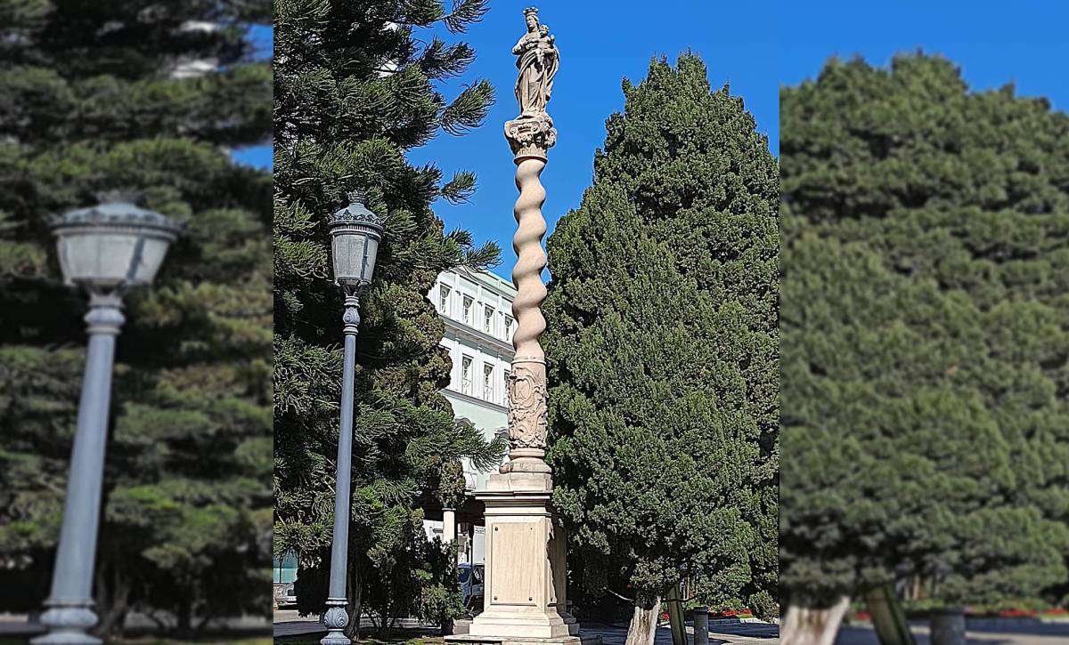Triunfo de la Virgen del Rosario de Cádiz