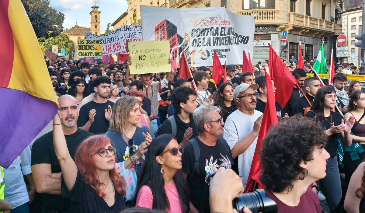 Manifestantes en Granada - Manifestantes en Granada