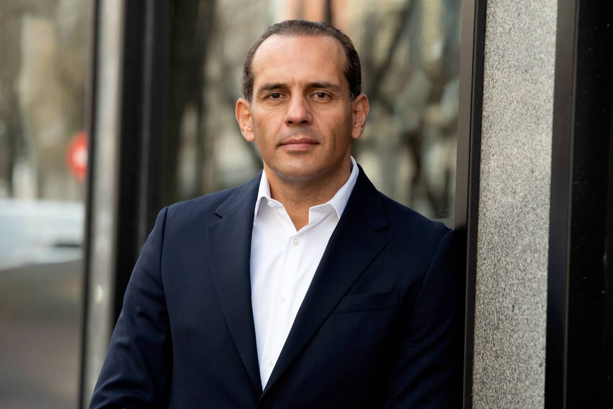 Juan Verde encabeza en Cádiz una cumbre iberoamericana con expertos de ONU Turismo, OCDE y McKinsey