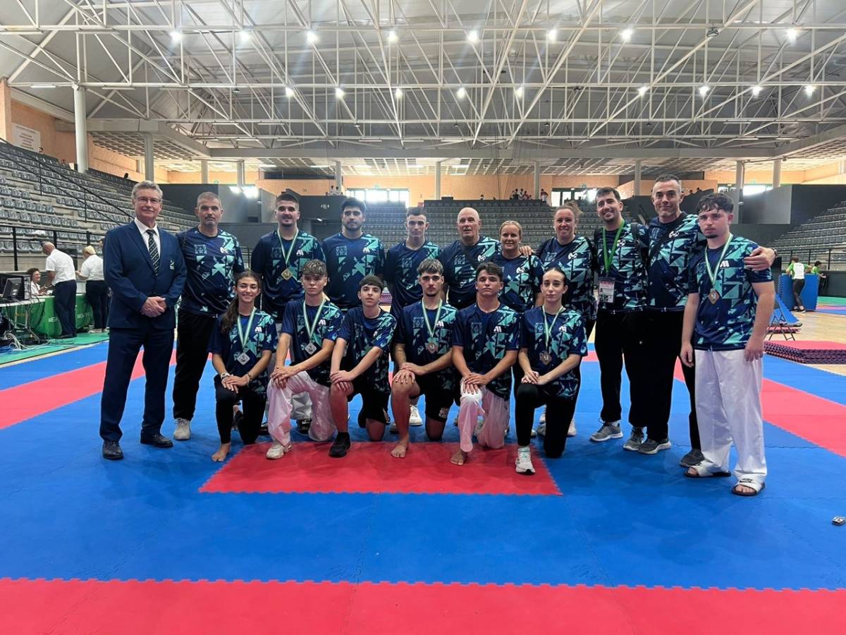 El Club Dakentai brilla con seis medallas en el Campeonato de Andalucía de kárate celebrado en San Fernando