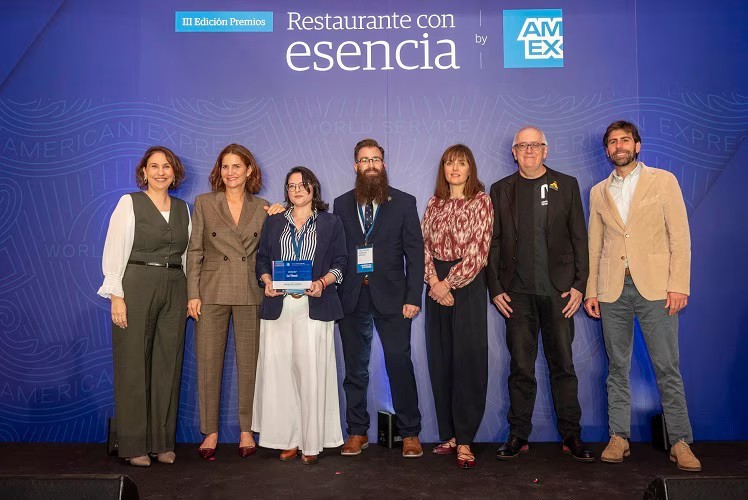 La Tizná, de Ángeles Muñoz y José Antonio Barragán, premiado por su esencia sostenible