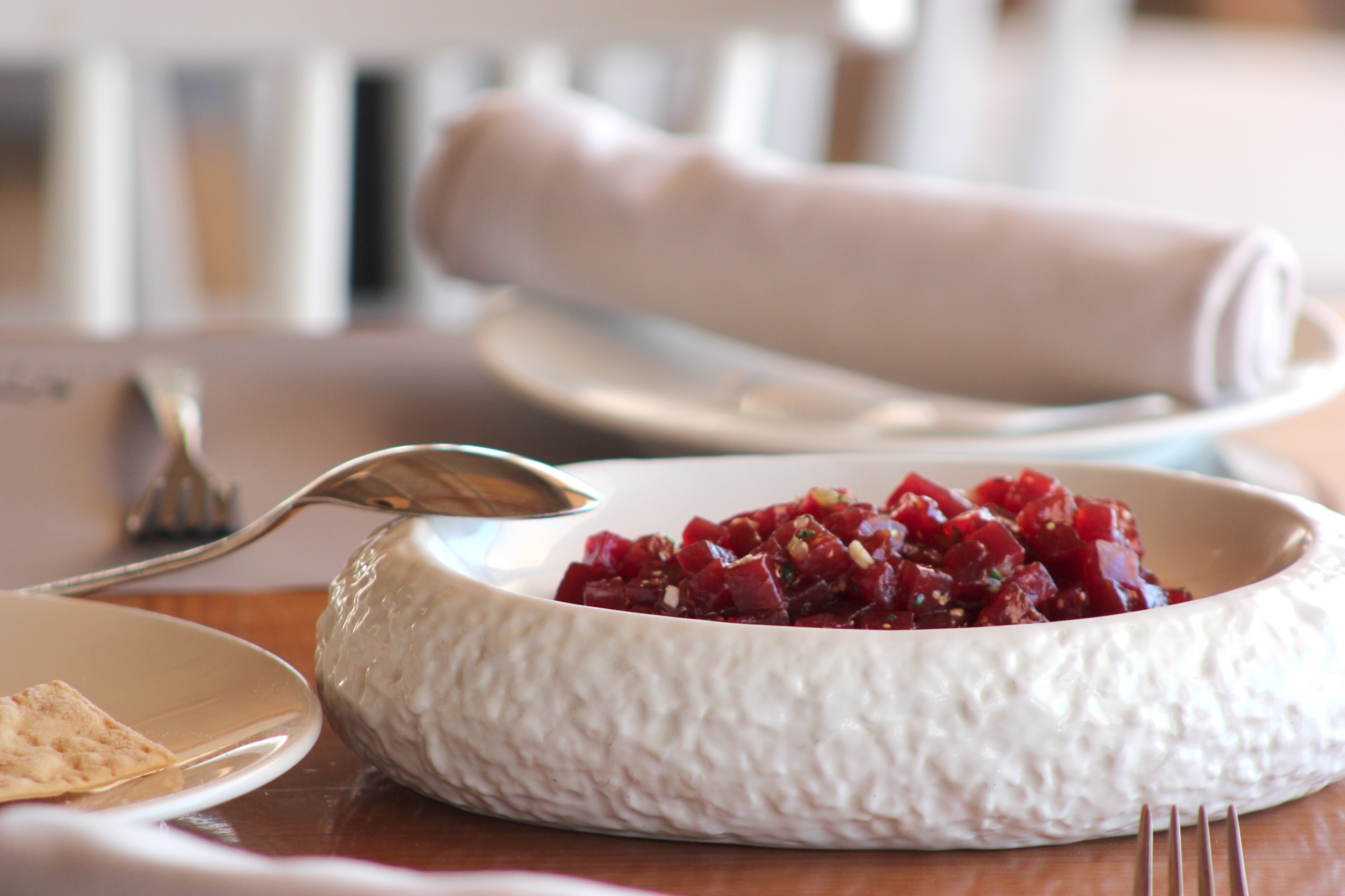El restaurante Variopinto impulsa el Día Mundial del Tartar de Atún de Almadraba