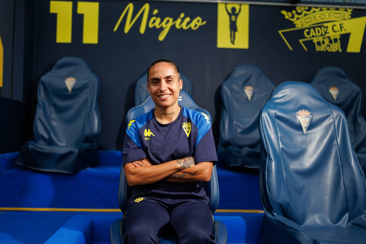 Marta Vidal, de jugadora a directora deportiva de fútbol en Cádiz: 