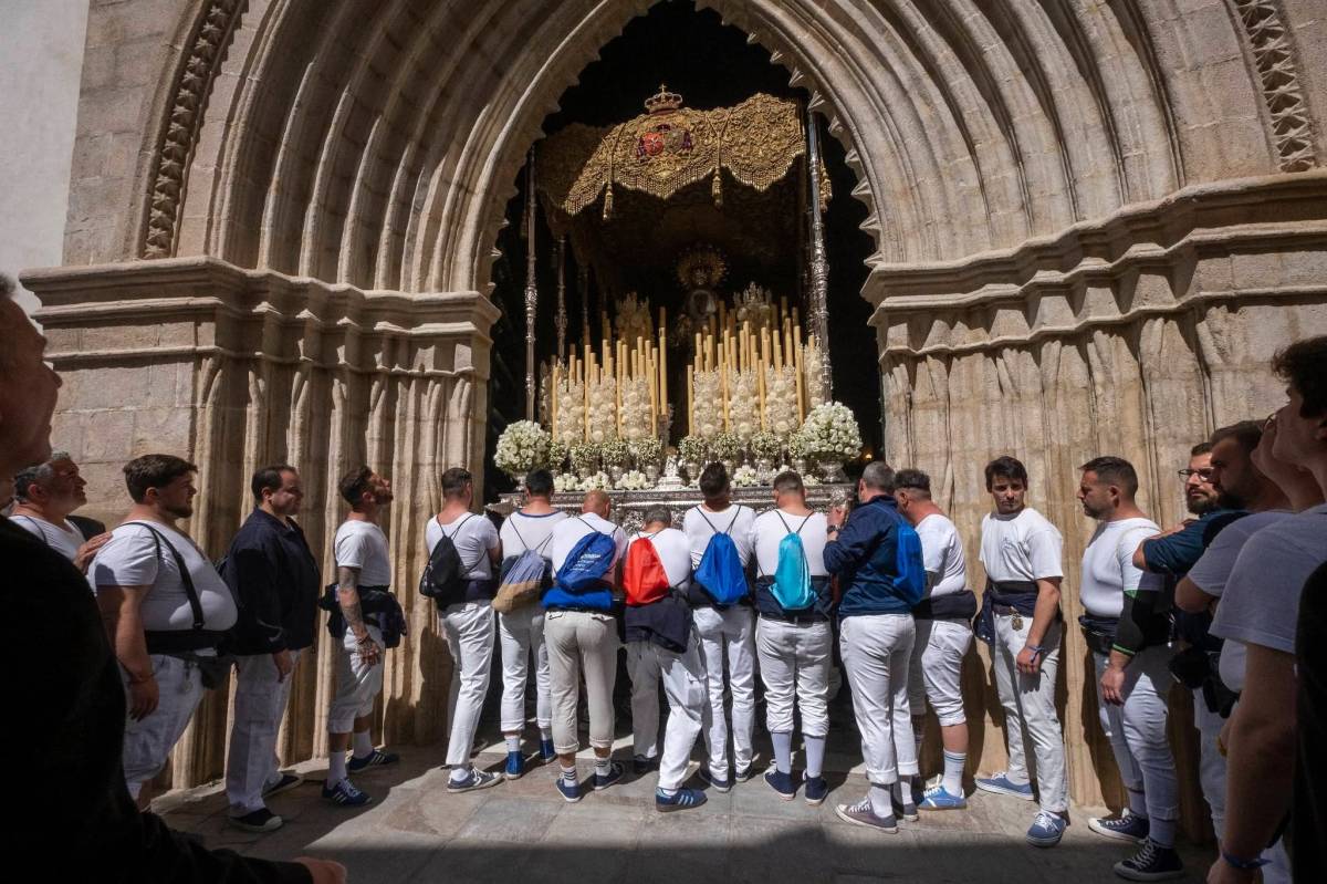 Las Cigarreras pone fin a 18 años de 'idilio musical' con San Esteban: Santa Ana tomará el relevo tras la Virgen de los Desamparados en Sevilla