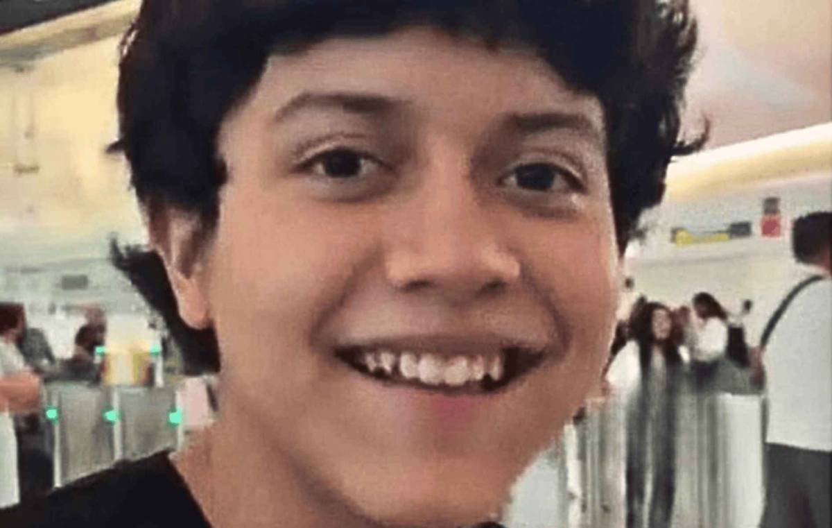 Adonis tenía 14 años y denunció insultos homófobos: su familia solicita una investigación sobre el posible acoso escolar