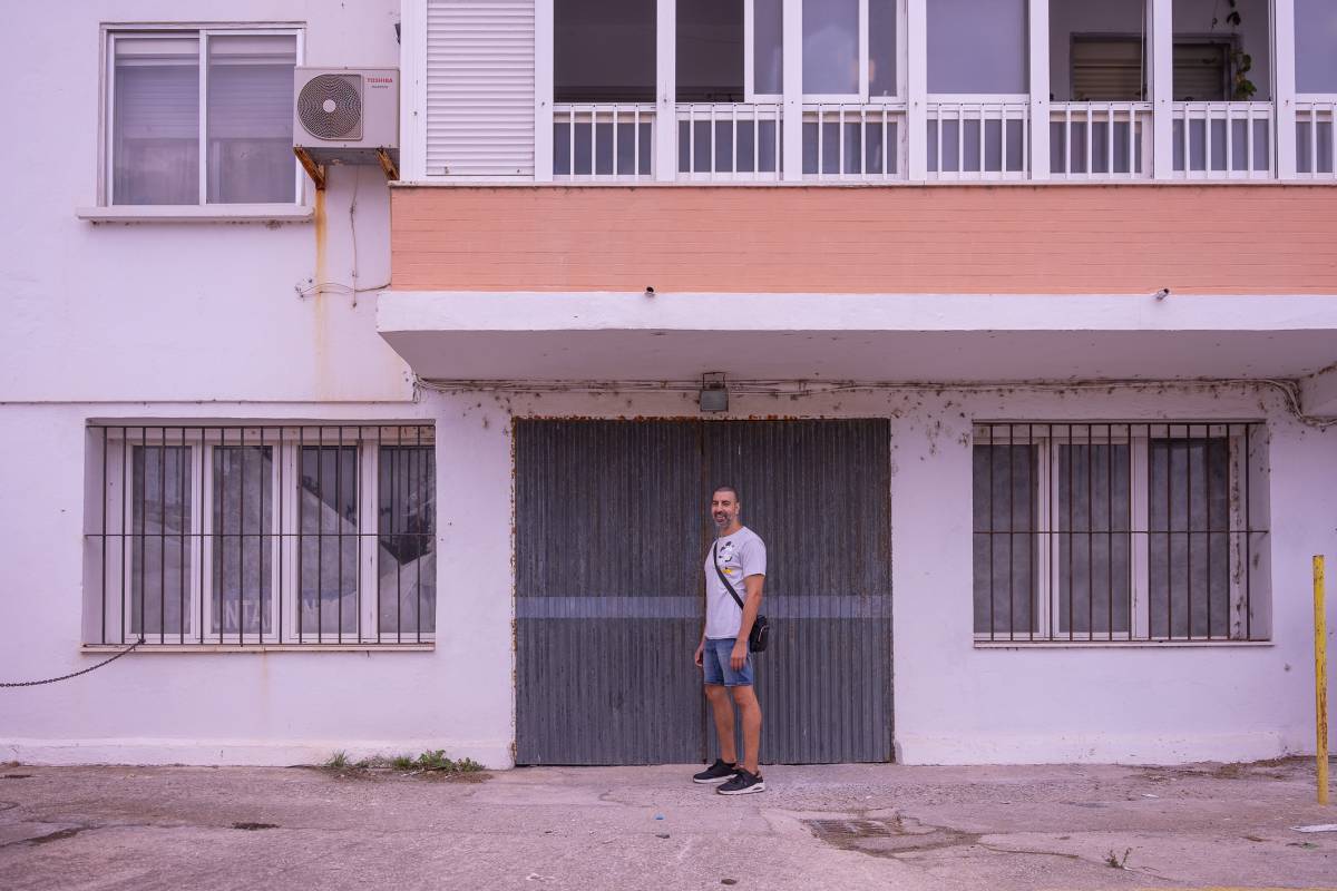 Agustín Rubiales el constructor solidario de Cádiz, desahuciado de su nave 