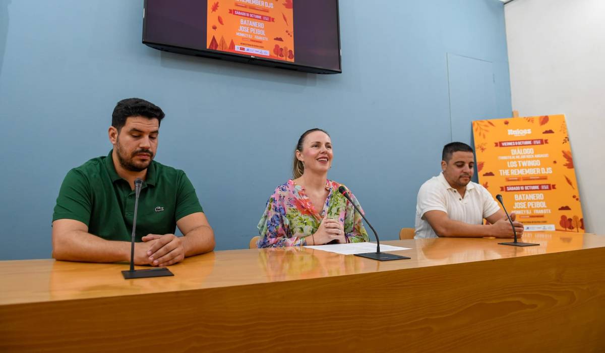La diputada Vanesa Beltrán durante la presentación de 'Raíces Family Fest' junto a sus organizadores - La diputada Vanesa Beltrán durante la presentación de 'Raíces Family Fest' junto a sus organizadores