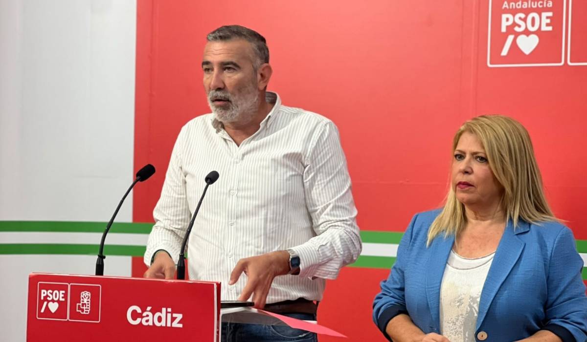 Pizarro y Sánchez, en rueda de prensa. - Pizarro y Sánchez, en rueda de prensa.