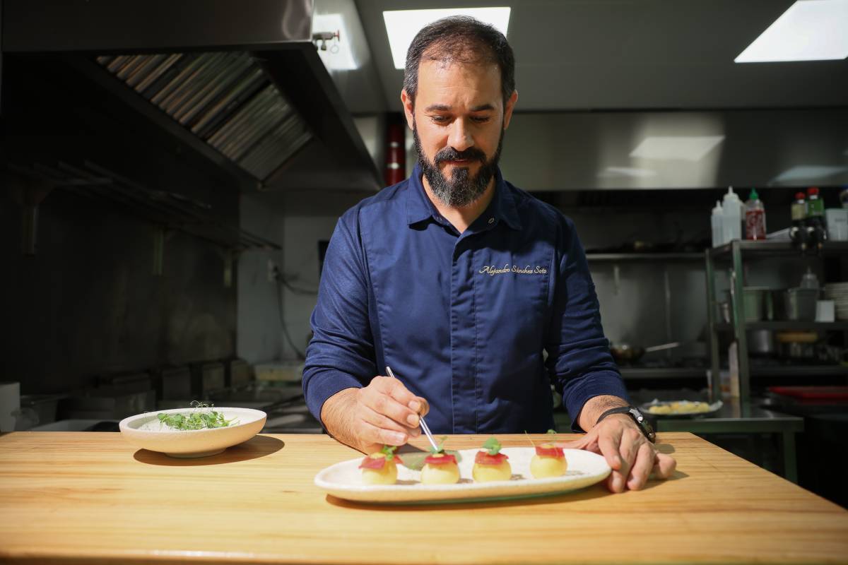 La Manuela Restaurante, Alejandro Sánchez cocinero - JUAN CARLOS TORO La Manuela Restaurante, Alejandro Sánchez cocinero
