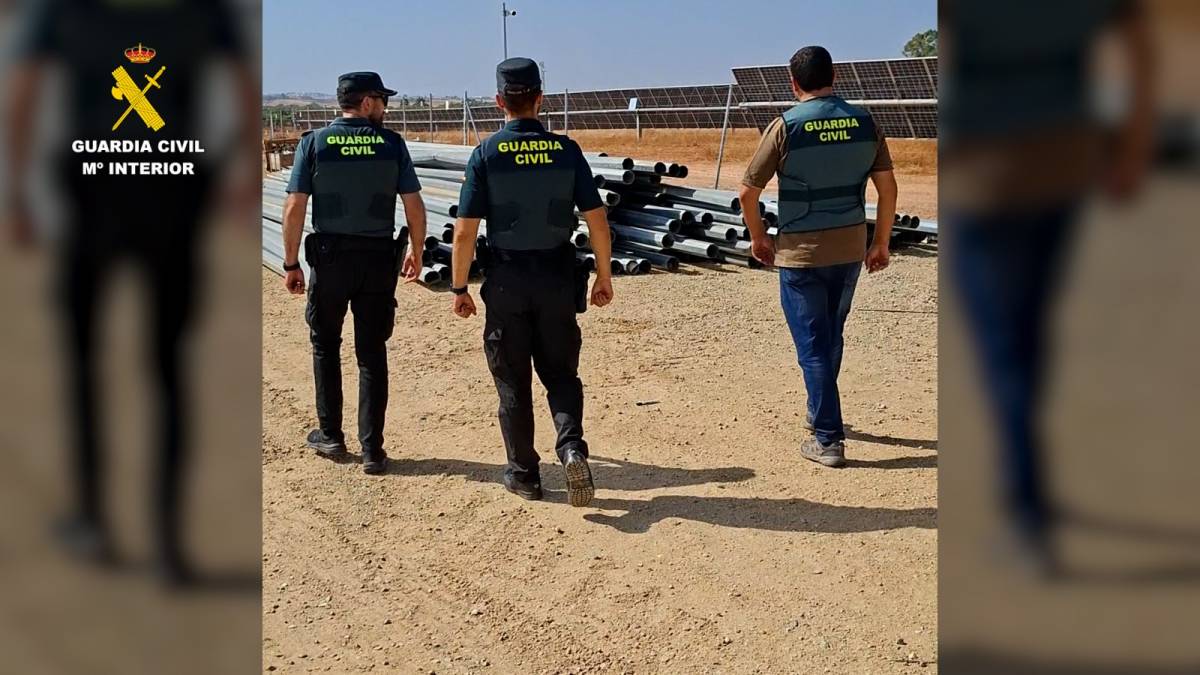 Agentes de la Guardia Civil en el operativo. - Agentes de la Guardia Civil en el operativo.