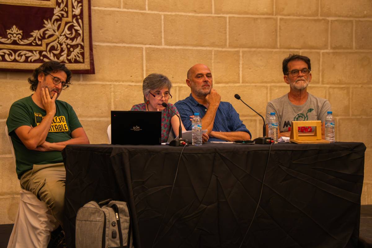 MESA REDONDA FERIA PARTICIPACIÓN CIUDADANA