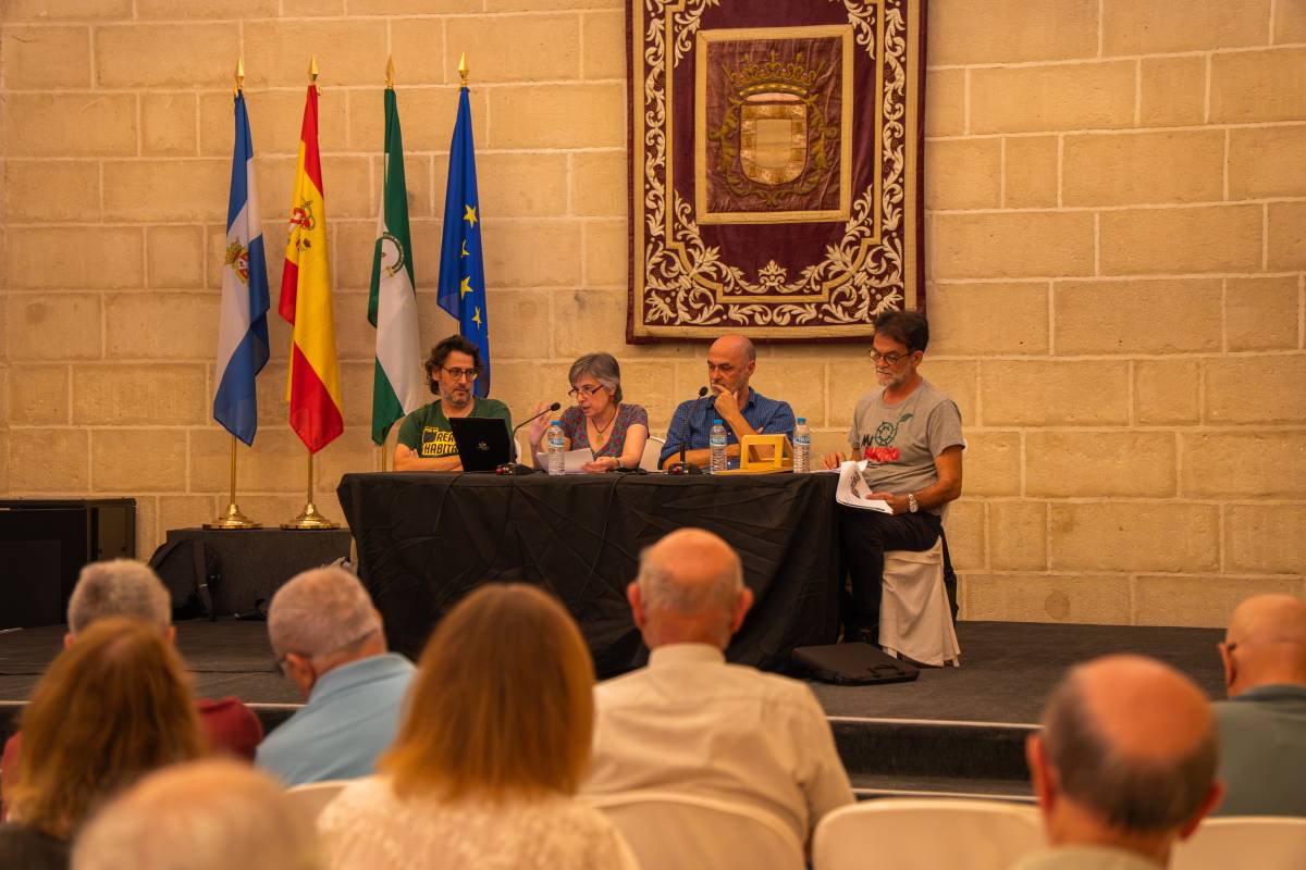 El movimiento vecinal busca recuperar los barrios frente a la turistificación y la soledad: 