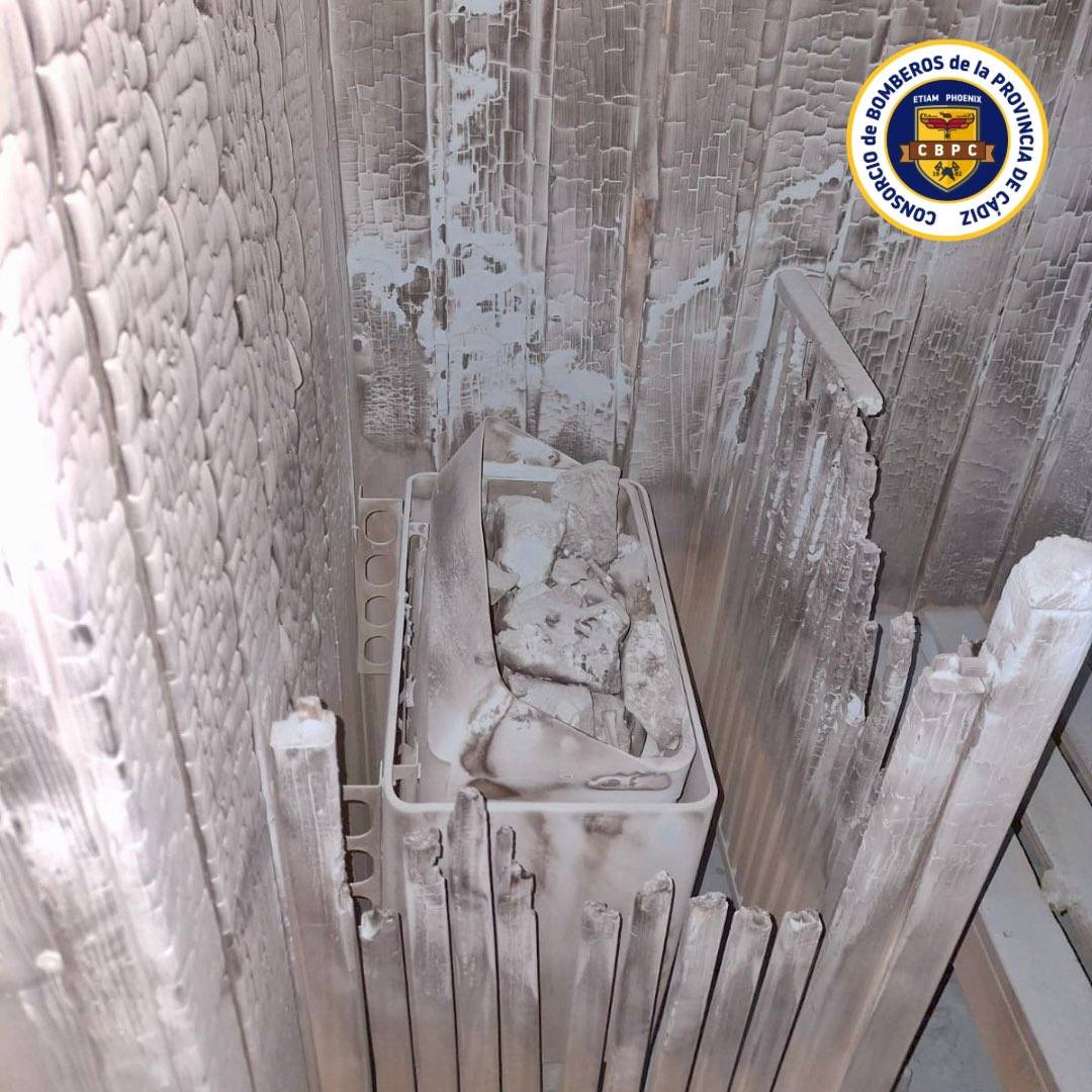 Estado de la sauna calcinada. - Estado de la sauna calcinada.