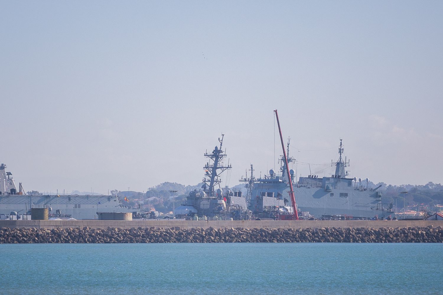 Una imagen parcial de la base naval de Rota. - MANU GARCÍA