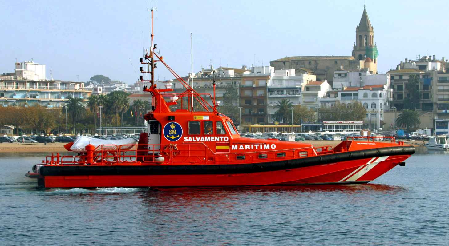 Trágico accidente en el mar en Manilva: una mujer muere tras chocar una moto de agua con una lancha