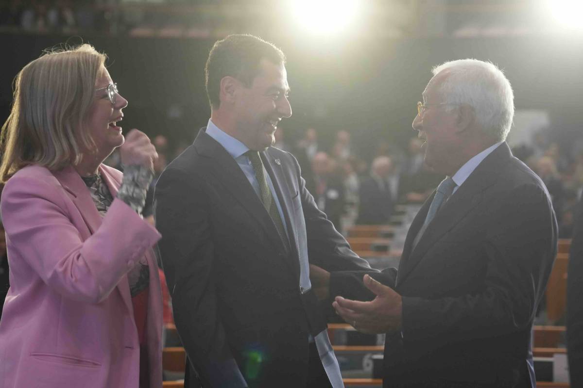 Moreno celebra el 12 de octubre en Bruselas pidiendo recursos tras la 