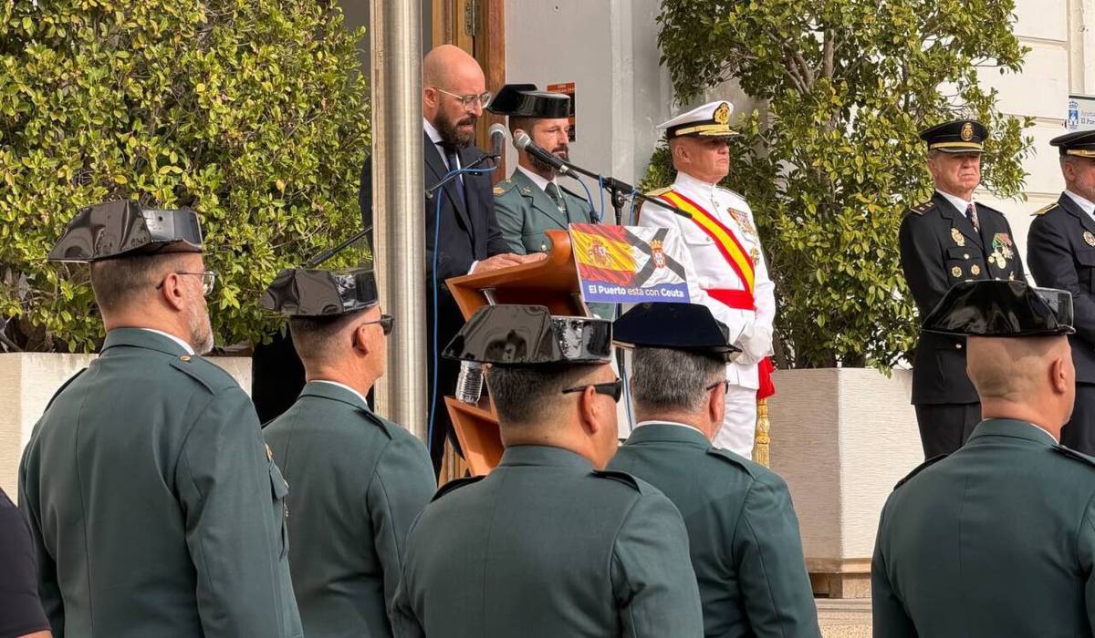 El Puerto alza la voz por Ceuta en el 12 de octubre y reivindica la unidad de España: 