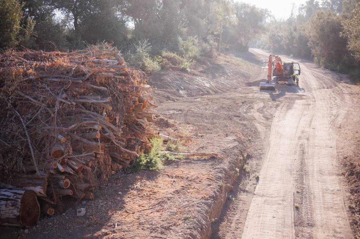 LIMPIEZA RIO GUADALETE MAQUINARIA PELAYO ALCALDE LA INA PUENTE DE LA GUAREÑA