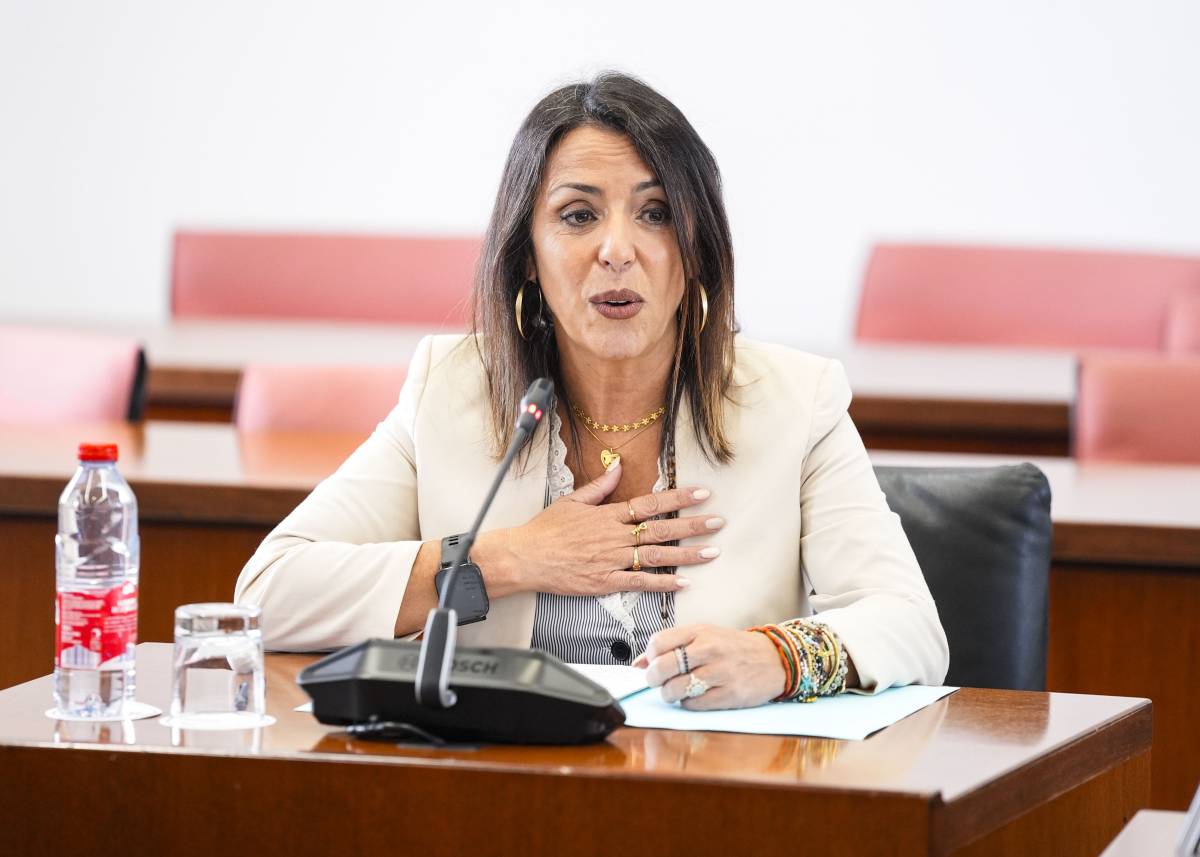 La izquierda se muestra incrédula ante el nombramiento de la ex de Ciudadanos Marta Bosquet como Defensora del Pueblo
