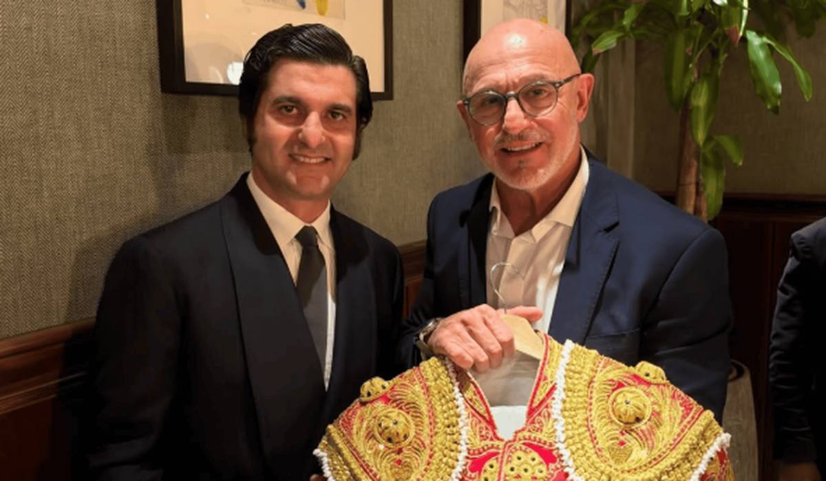 Morante viste de grana y oro su amistad con Luis de la Fuente: un traje de luces con historia