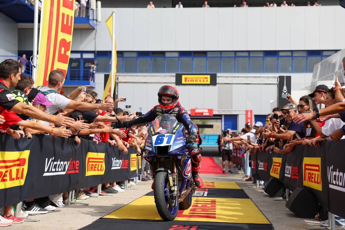 Las imágenes del sábado del Mundial de Superbikes en Jerez