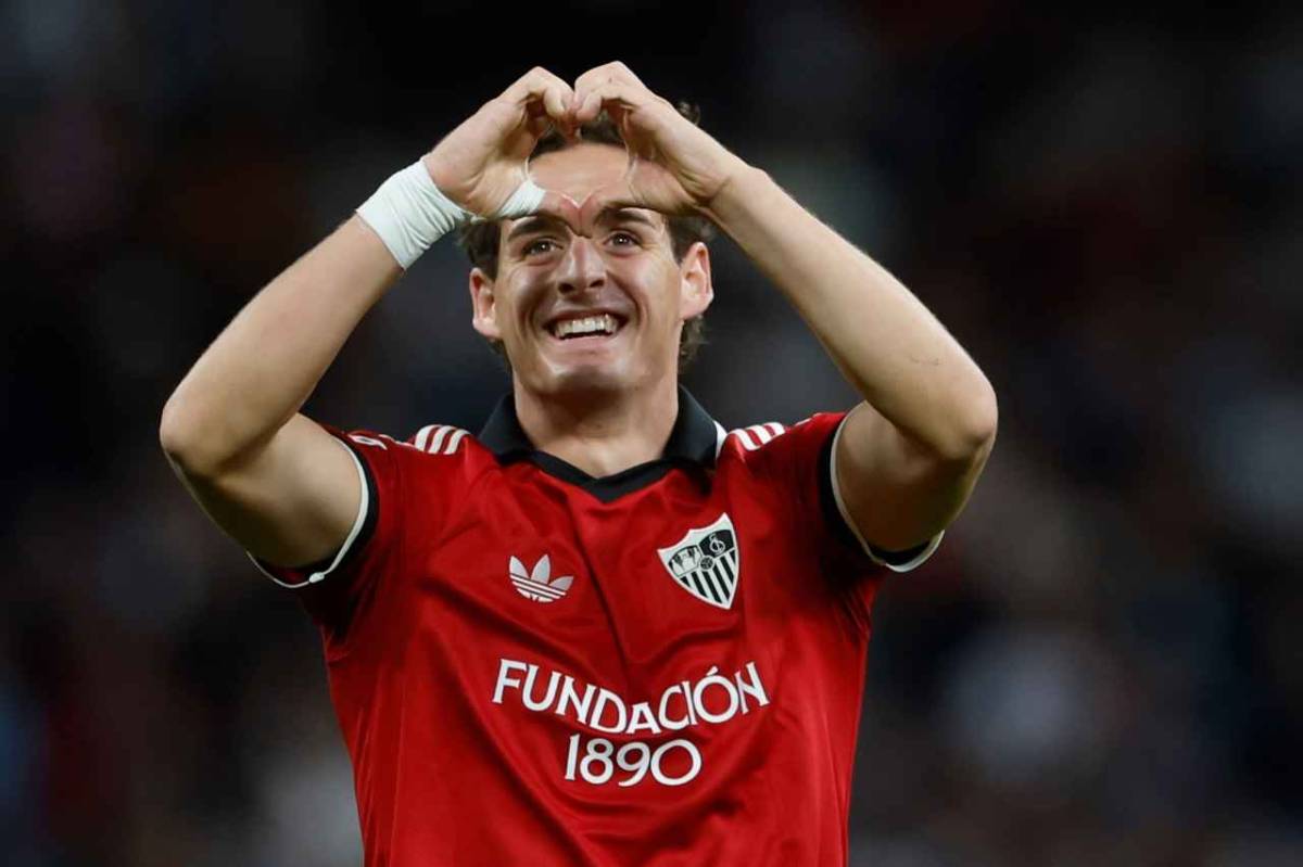 Manu Bueno, el niño que salió de los Marianistas para marcarle al Real Madrid en el Bernabéu con el Sevilla