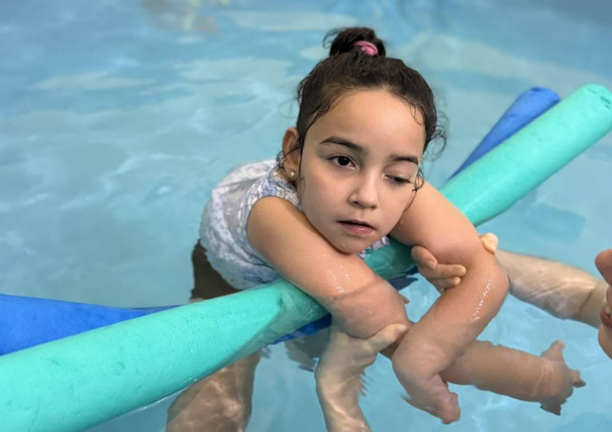 Nuevo obstáculo para Alba, la niña que cayó de un tercer piso en Puerto Real: más de diez meses esperando una revisión de la Junta