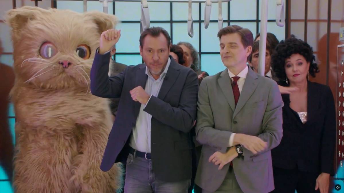 Indignación en las víctimas de Adamuz por las bromas de Óscar Puente en el programa de Marc Giró: "Este señor muestra su absoluta insensibilidad"