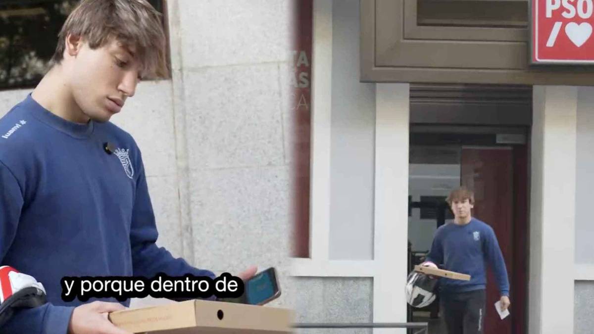El PP envía una pizza con extra de chorizo a Pedro Sánchez con un joven repartidor con la sudadera del Xerez CD