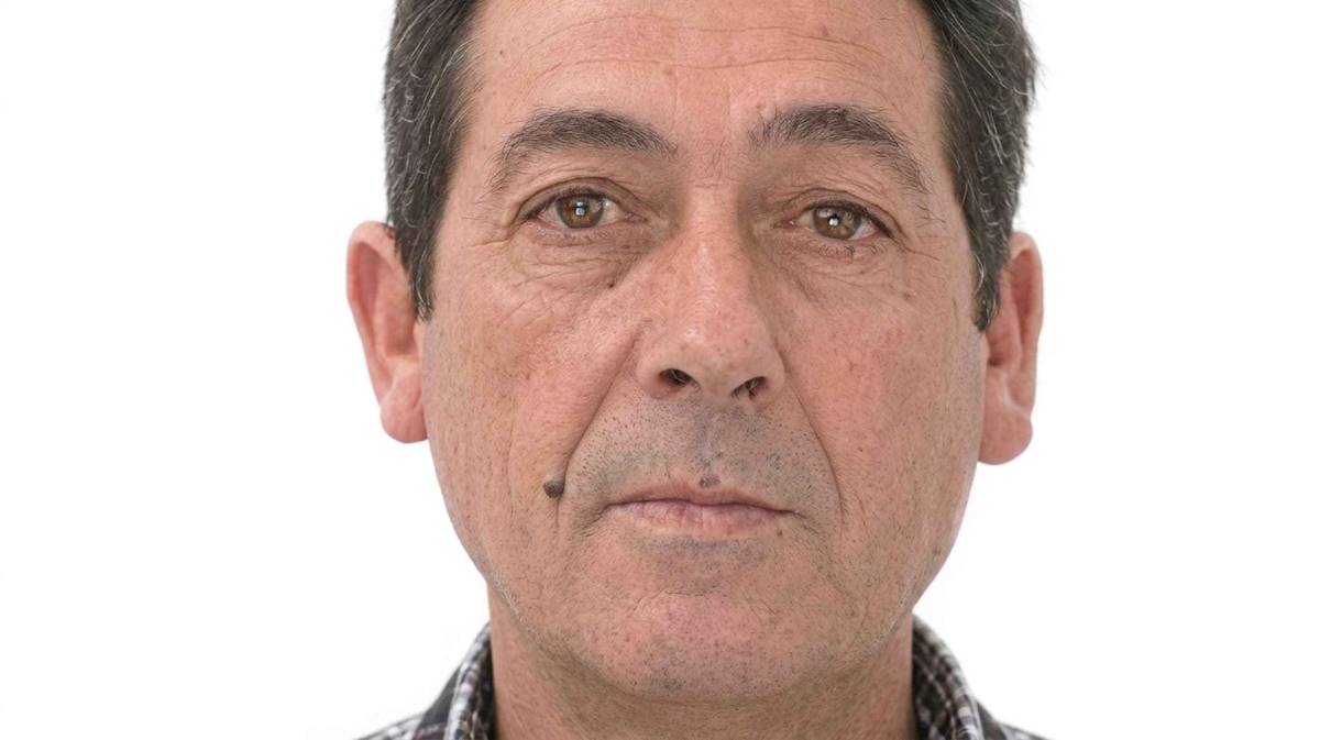 Pesar en Puerto Real por la muerte de Antonio Molins, conocido sindicalista y defensor de la memoria histórica