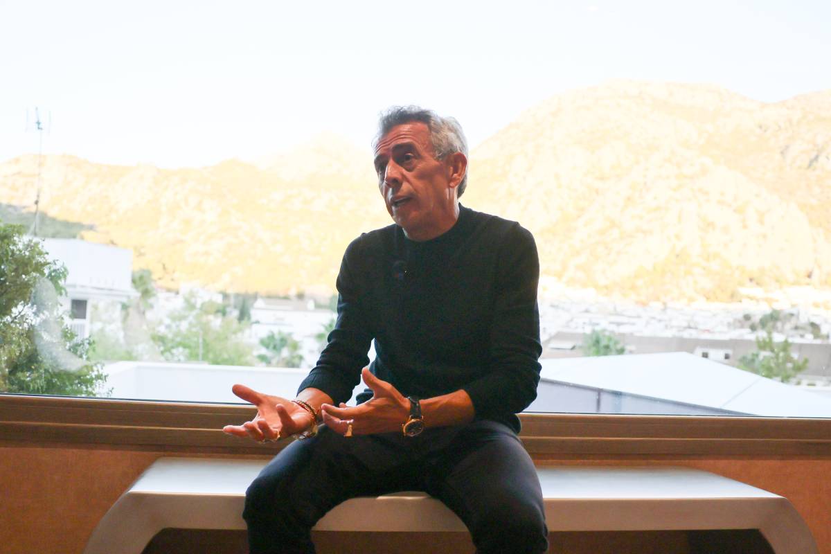 Jose Luis López, El Turronero en su casa de Ubrique 