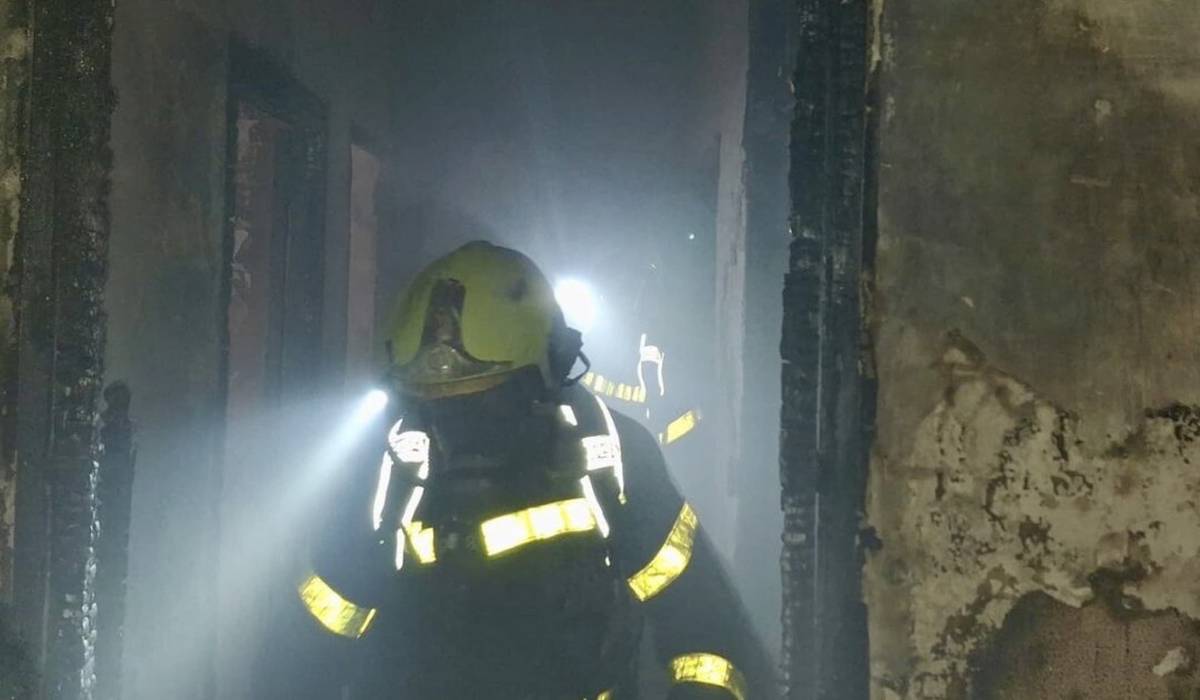 Bomberos en el inmueble - Bomberos en el inmueble