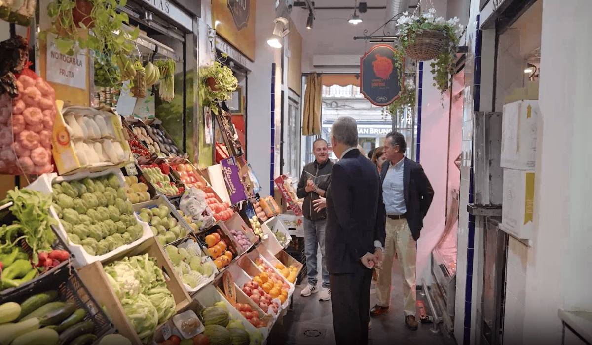 El Mercado de la calle Feria se renueva por dentro y por fuera con casi un millón de euros - El Mercado de la calle Feria se renueva por dentro y por fuera con casi un millón de euros