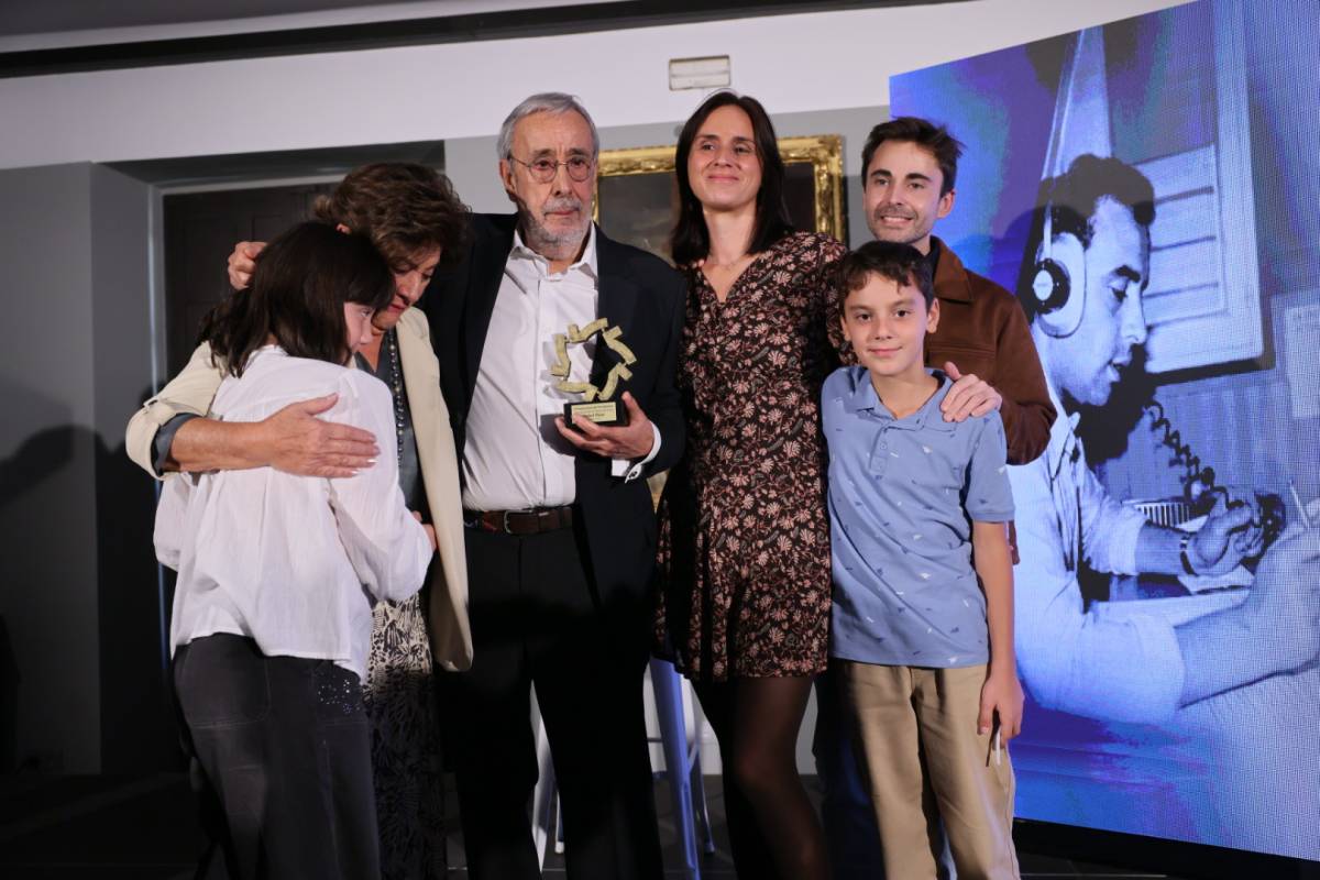 Una vida de preguntas, un día de reconocimiento: Rafael Plaza recibe el Premio Jerez de Periodismo, en imágenes