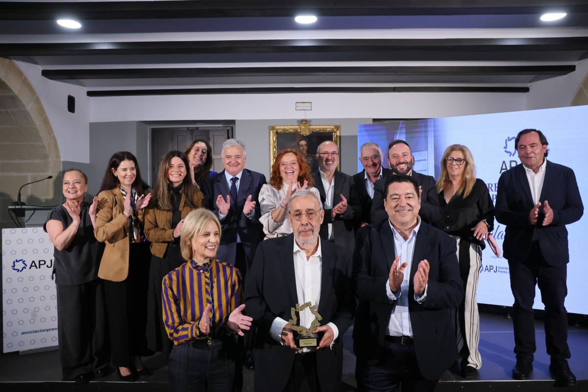 De contar el 23-F al homenaje en el Alcázar: Jerez reconoce la trayectoria del periodista Rafael Plaza