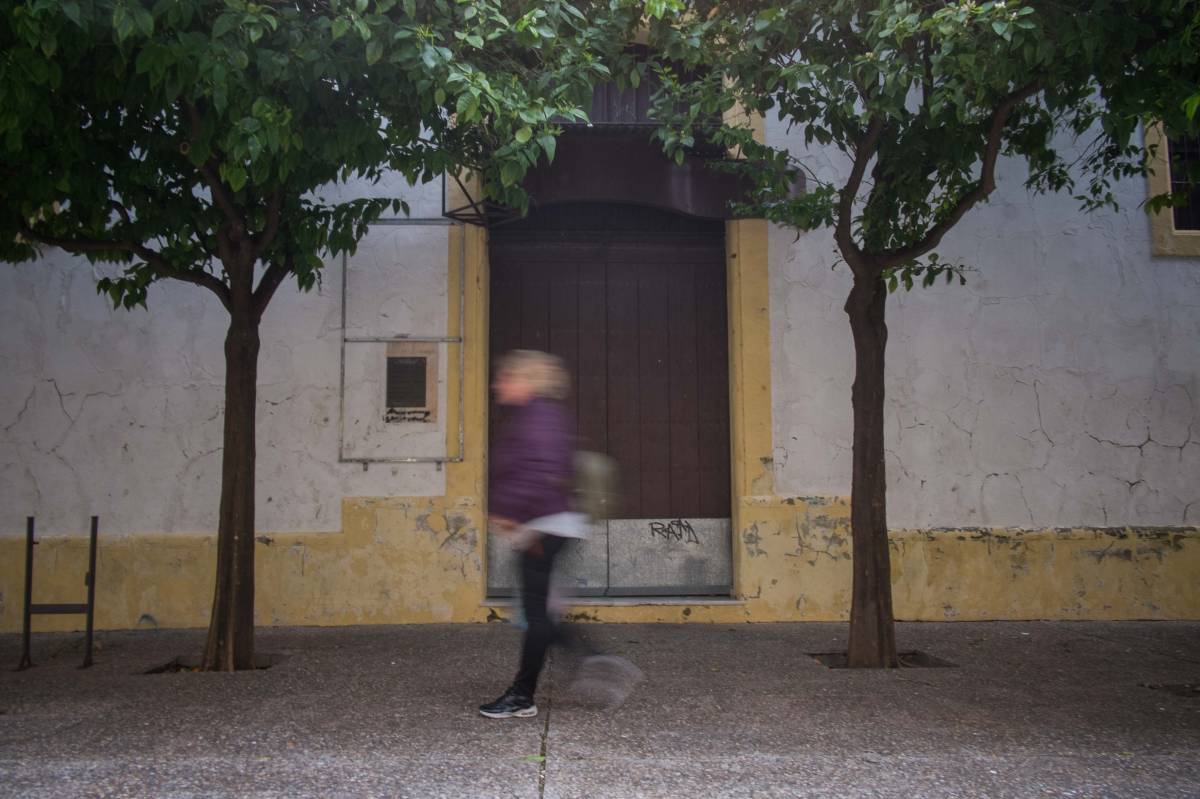 El proyecto para rescatar el Callejón de los Bolos, la antigua bodega con usos culturales y sociales 'eternamente' en arreglo
