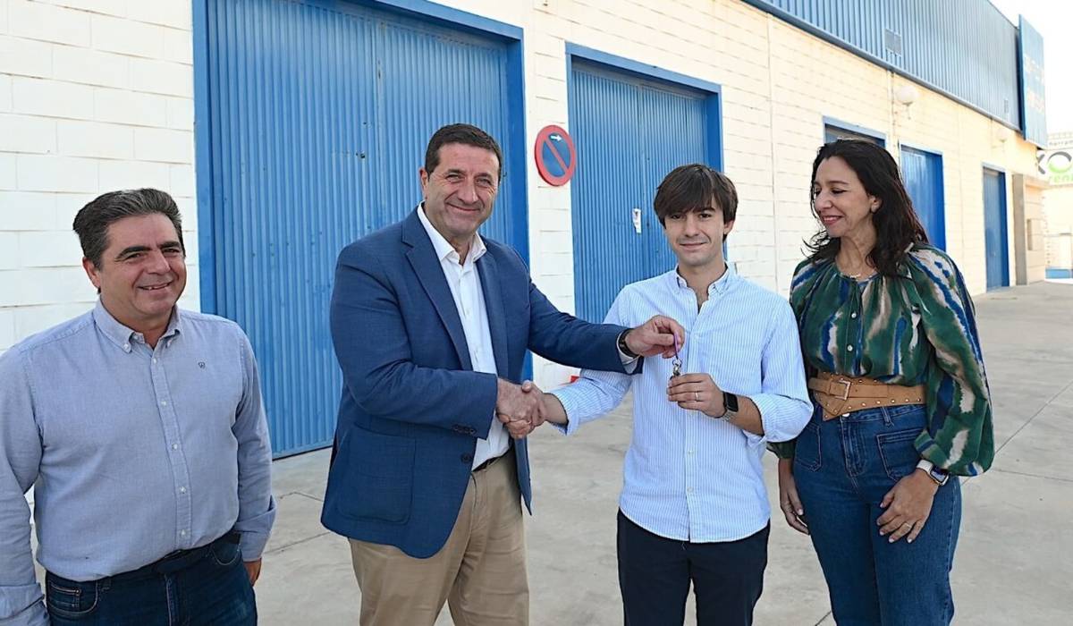 Una nave para crecer: Gráficos Gálvez prepara su expansión en El Portal de Jerez